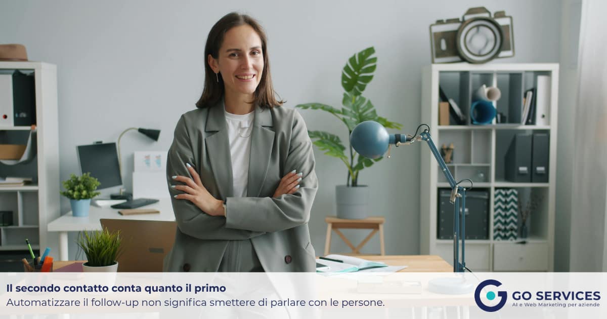 Titolare di PMI che richiama un cliente al telefono dopo un primo contatto